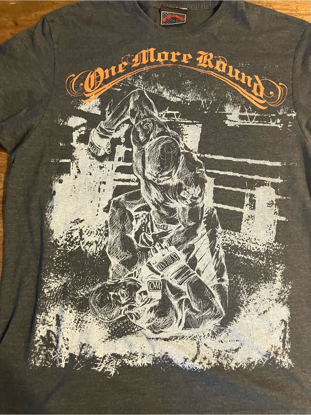One More Round MMA Y2K Graphic Tee Fighter Design Shirt Sketch Art Mens Large